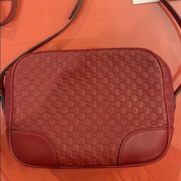 COPY - Gucci Crossbody Bag - Picture 8 of 17
